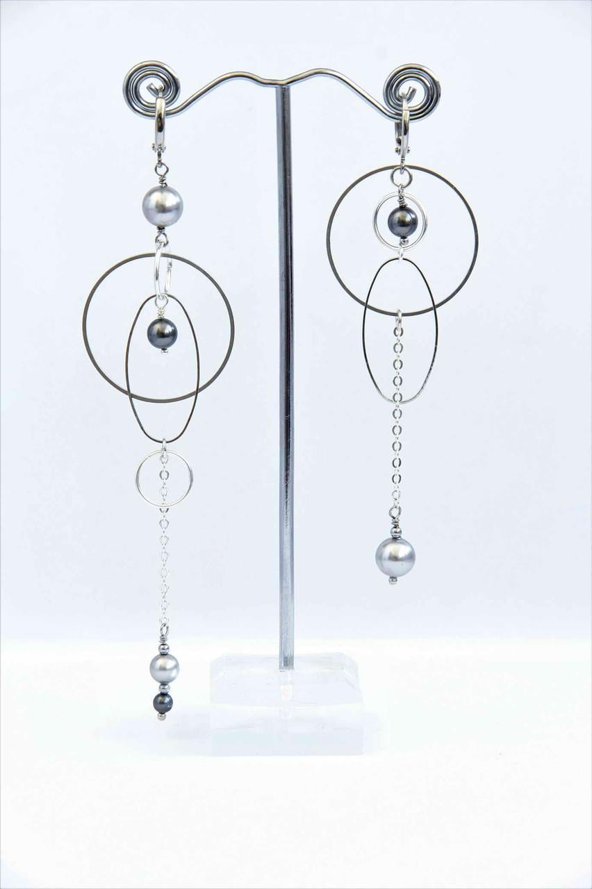 Сережки довгі асиметричні фігурні з перлами Варіація ручна робота (ER-0071)