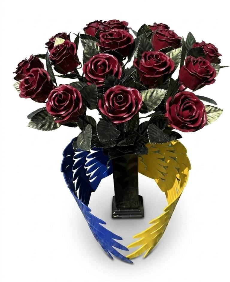 Ковані троянди у вазі з крилами ангела 16 шт. 70 см Бордовий (ВК57)