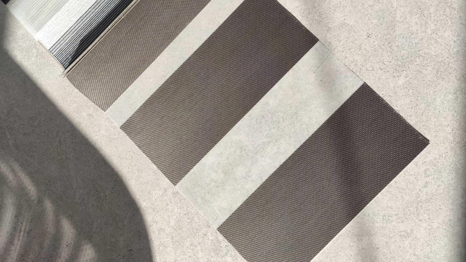 Ролет День Ночь Roll de Luxe 55x160 cм Перфект Бронза Блэкаут