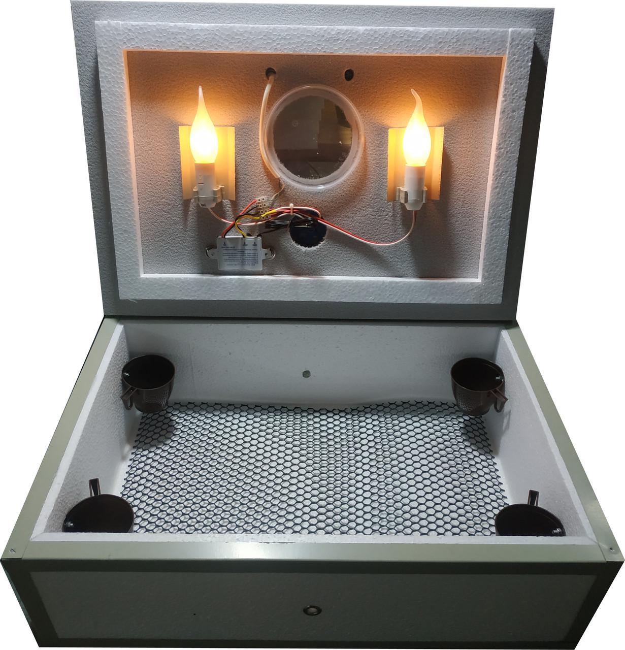 Інкубатор Квочка 70 яєць ручний переворот/цифровий/металевий куточок