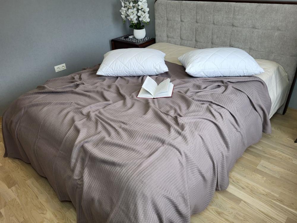 Покрывало Пике Косичка 180x220 см Мокко (11254) - фото 2 Покрывало Пике Косичка 180x220 см Мокко (11254) - фото 2