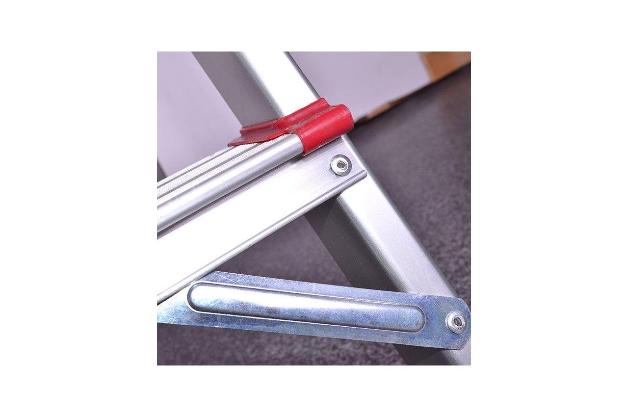 Драбина Intertool 2 ступені 410 мм (LT-1002) - фото 4 Драбина Intertool 2 ступені 410 мм (LT-1002) - фото 4