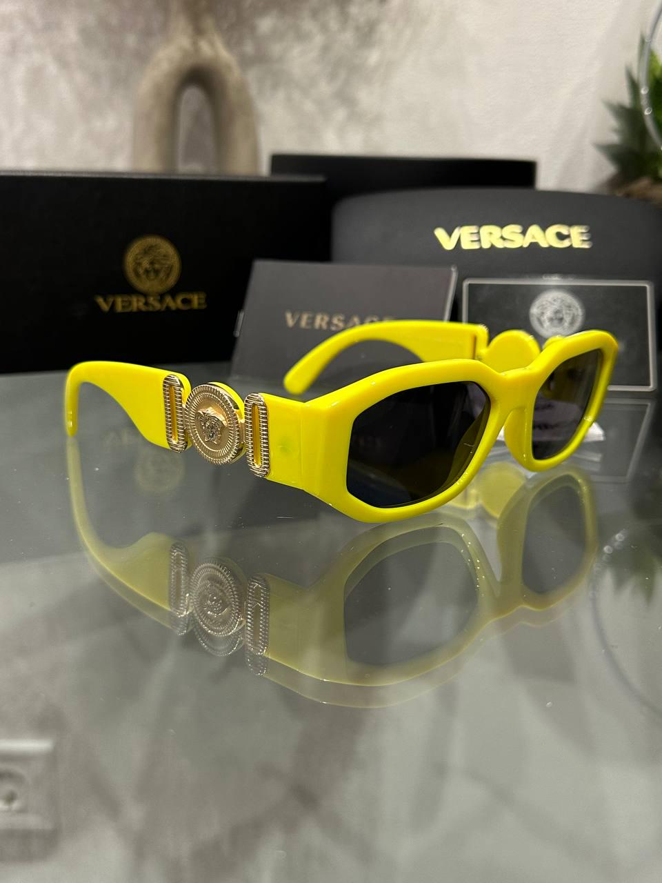 Солнцезащитные очки Versace Sunglasses Biggie Yellow Fluorescent