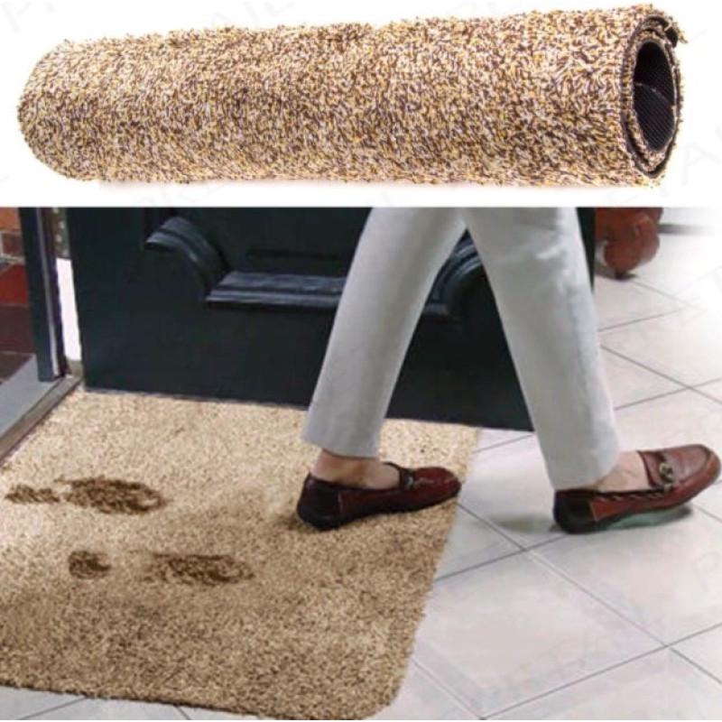 Коврик для обуви под дверь UKC Clean Step Mat грязезащитный из микрофибры 70x46 см Коричневый - фото 3