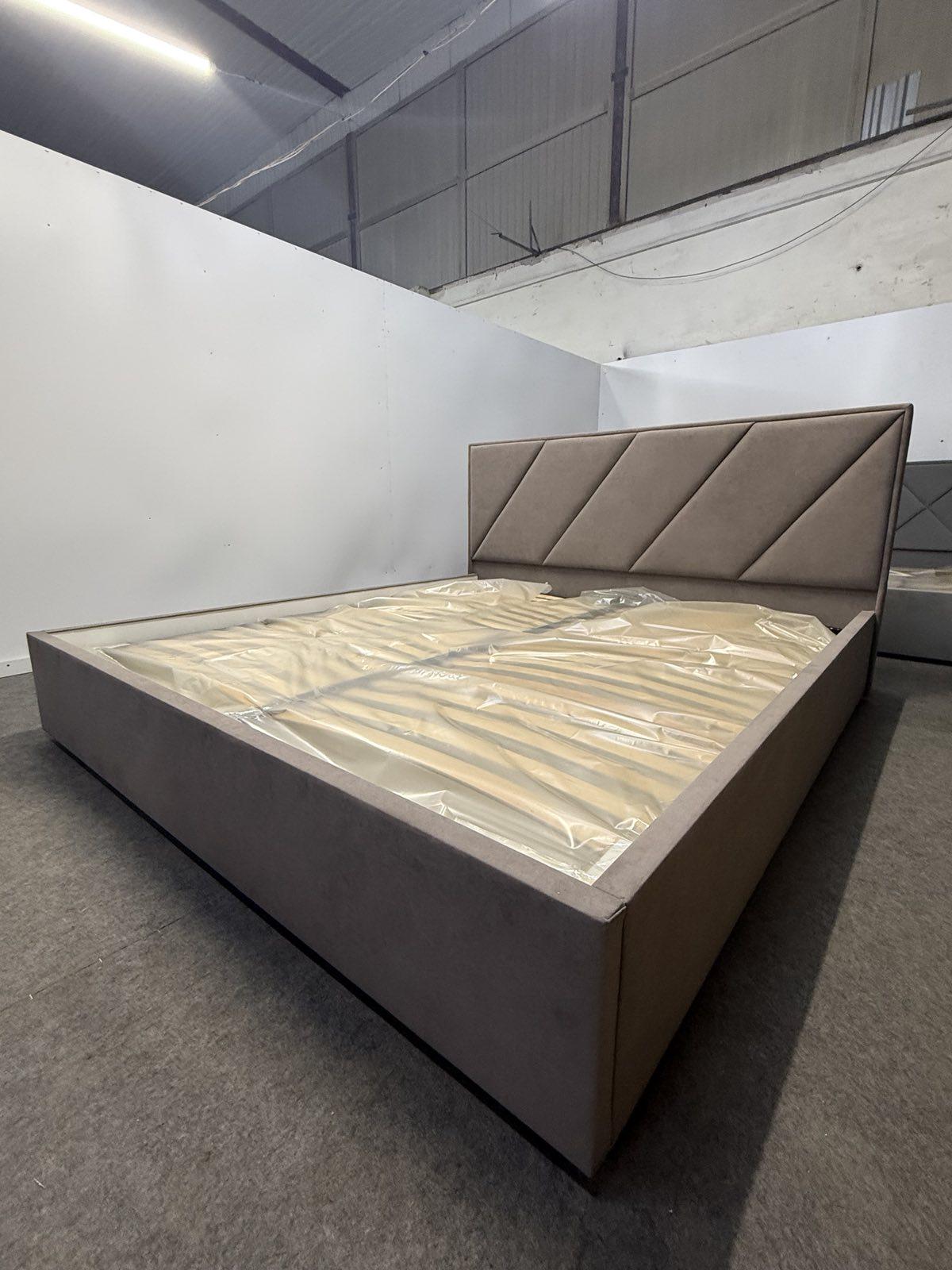 Кровать с подъемным механизмом ADS Mebli Сигма 180х200 см велюр Simple 6 Коричневый (30742451) Кровать с подъемным механизмом ADS Mebli Сигма 180х200 см велюр Simple 6 Коричневый (30742451)