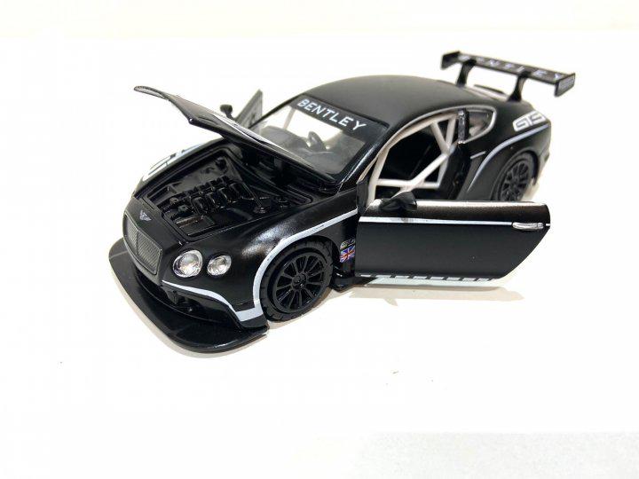 Машина металлическая Автопром 68353B Bentley Continental GT3 инерционная звук/свет Черный (39449289) - фото 4 Машина металлическая Автопром 68353B Bentley Continental GT3 инерционная звук/свет Черный (39449289) - фото 4