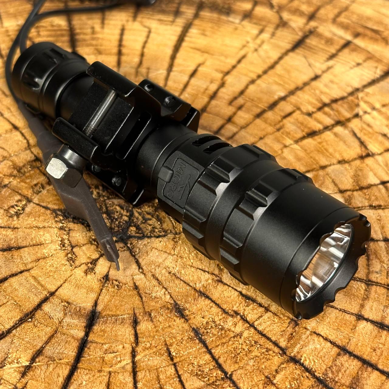 Фонарь подствольный с выносной кнопкой на планку вивера - фото 6 Фонарь подствольный с выносной кнопкой на планку вивера - фото 6