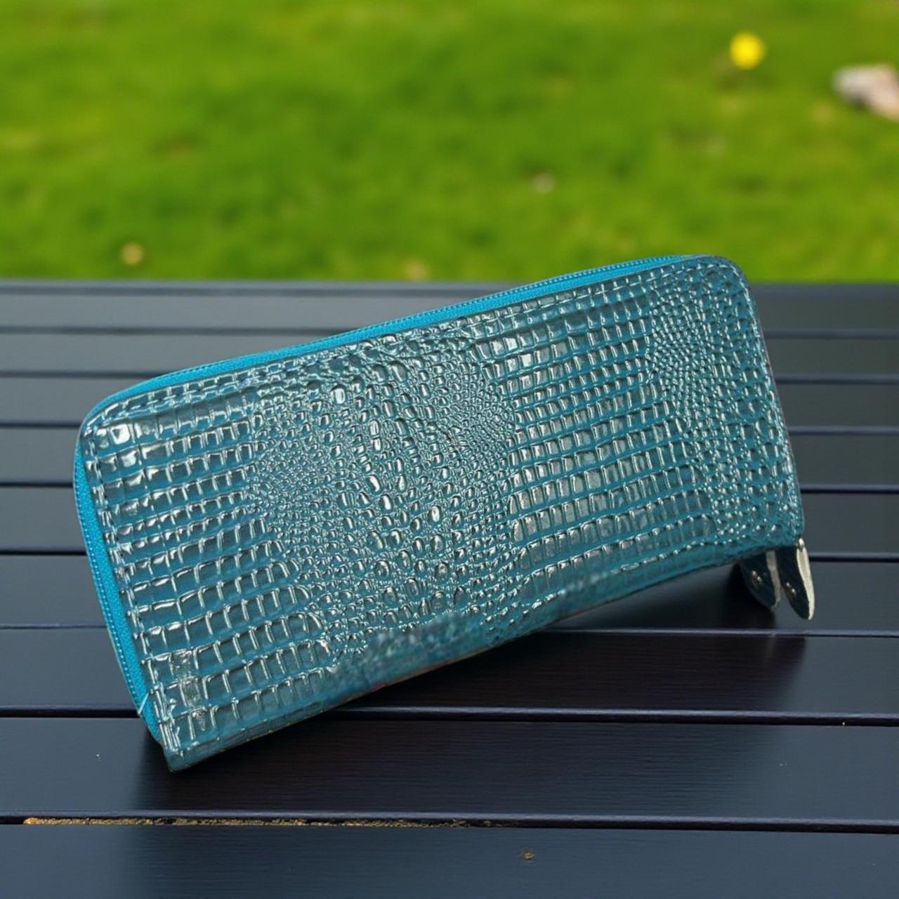 Кошелек женский на молнии большой из экокожи змеиный принт Бирюзовый