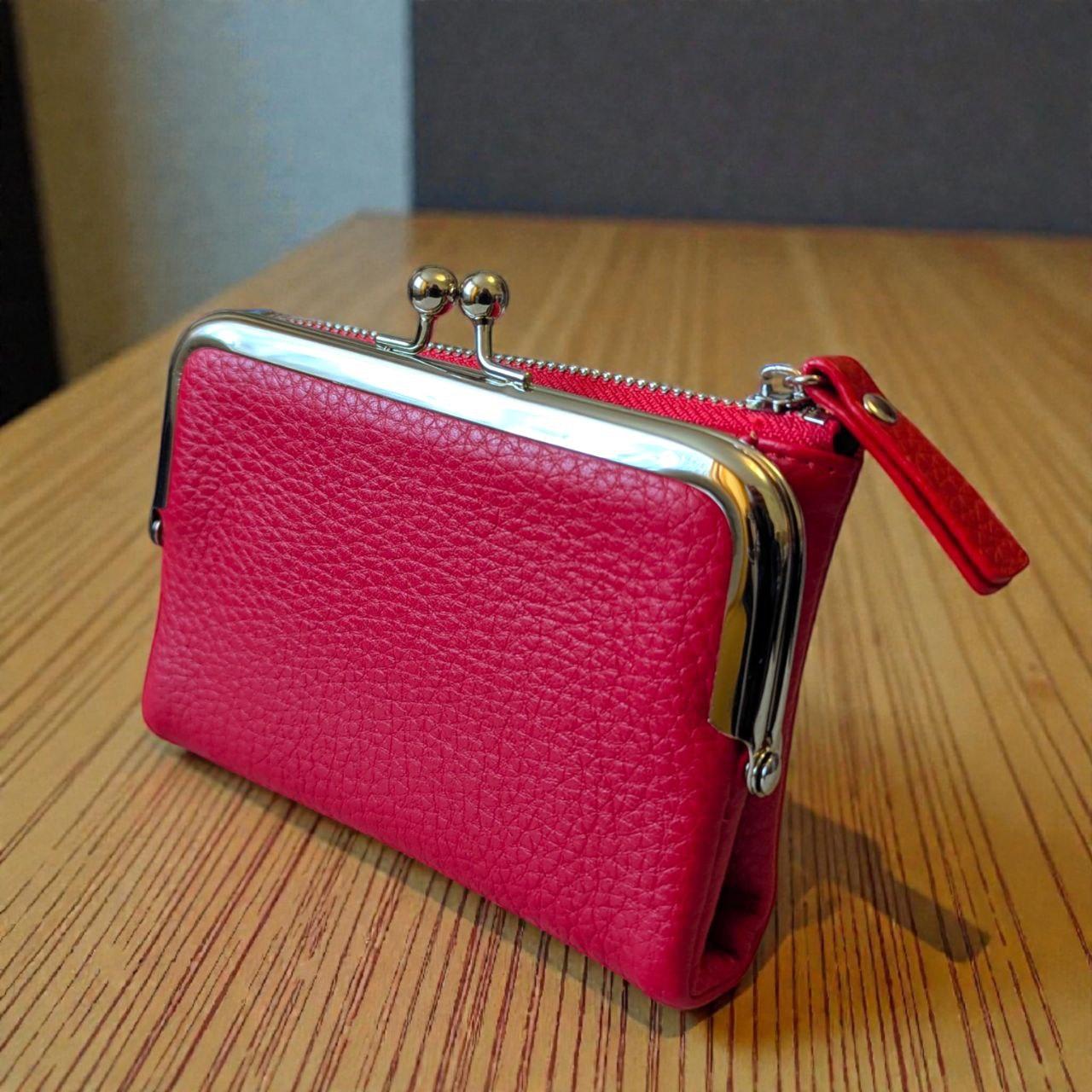 Кошелек женский на магните с защелкой поцелуй Canevo 13х10 см Красный