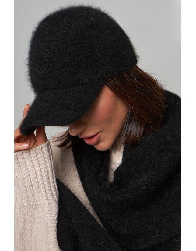 Бейсболка жіноча тепла Sago Betsy Чорний (891W) - фото 1 Бейсболка жіноча тепла Sago Betsy Чорний (891W) - фото 1