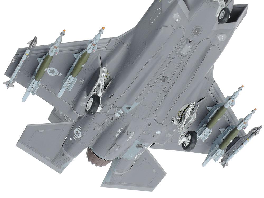 Сборная модель Tamiya самолет 1:72 F-35A Lightning II (60792-000) - фото 10