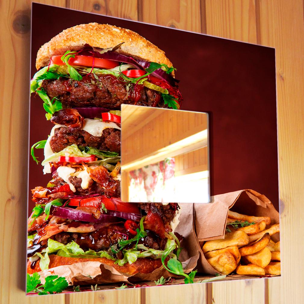 Зеркало декоративное Большой бургер с картофелем 260х260 мм (M03782)