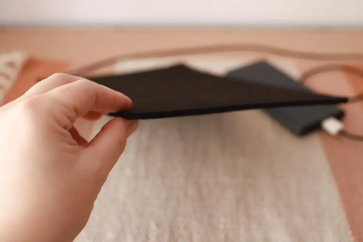 Грелка карманная Трио 05002 с функцией Power Bank 5 В 10 Вт 20,5x29,5 см Черный (609274) - фото 7