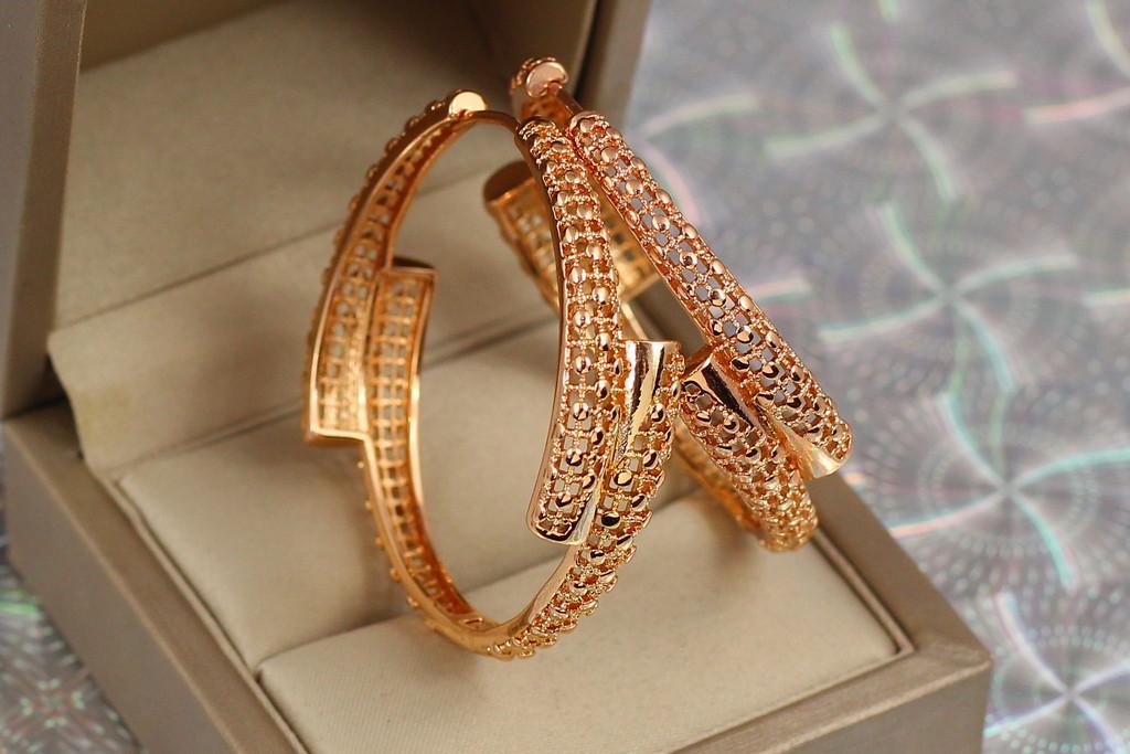 Серьги кольца Хuping Jewelry Жасмин 4,7 см Золотистый