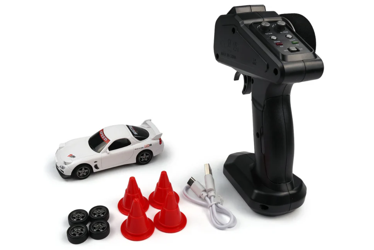 Радиоуправляемая дрифт-машинка Mazda RX-7 Mini Drift 1:43 4WD до 15 км/ч LED-подсветка (K 1-1)