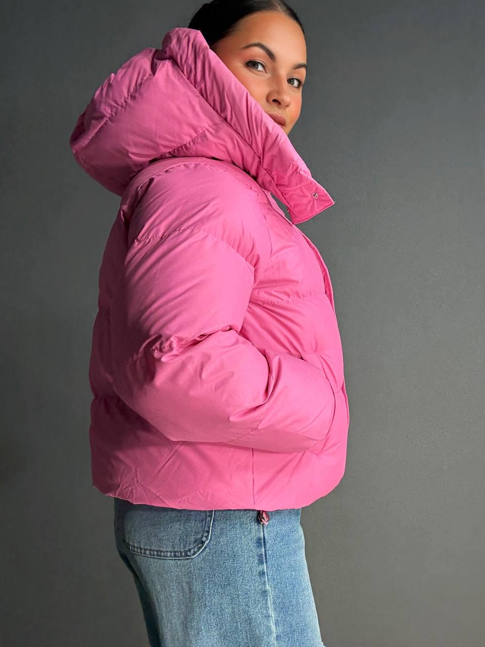 Куртка жіноча Lady Yep 10005 дута пуффер з капюшоном р. 46 Рожевий - фото 4 Куртка жіноча Lady Yep 10005 дута пуффер з капюшоном р. 46 Рожевий - фото 4