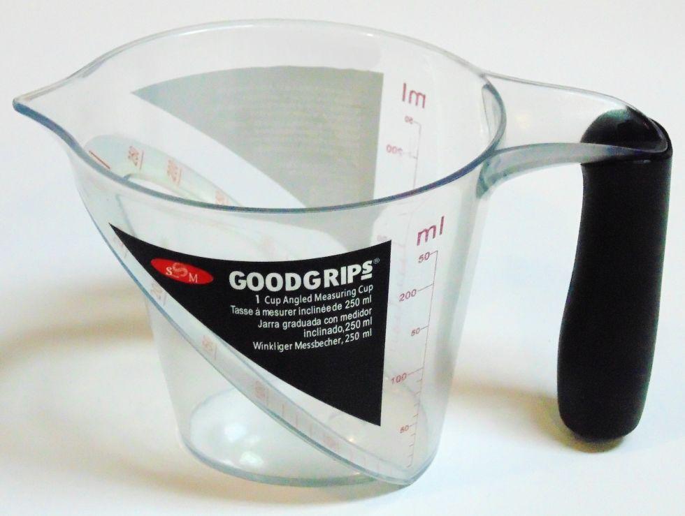 Мерный стакан парикмахерский GoodGrips 250 ml (1453070102)