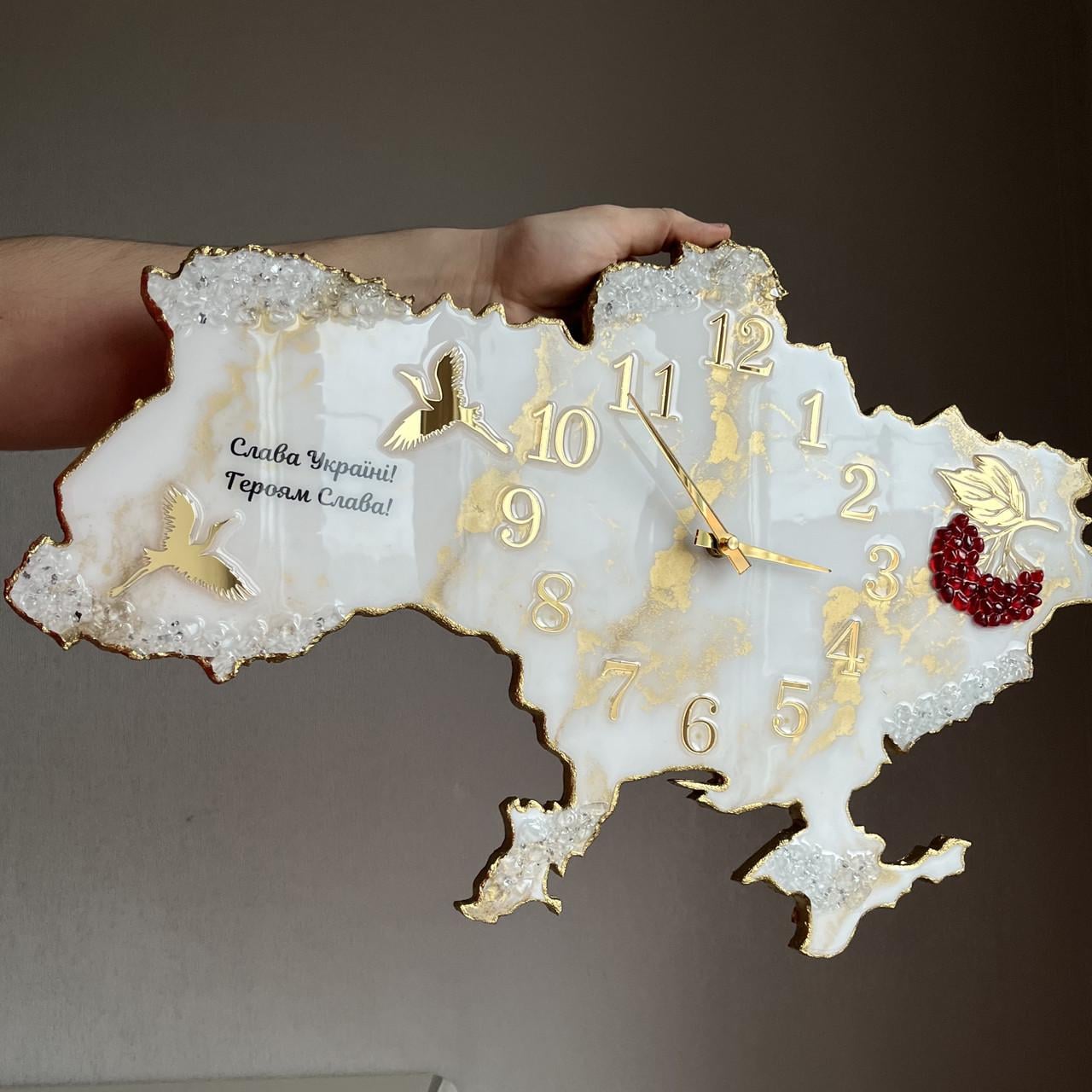 Часы настенные из эпоксидной смолы Карта Украины 40x25 см