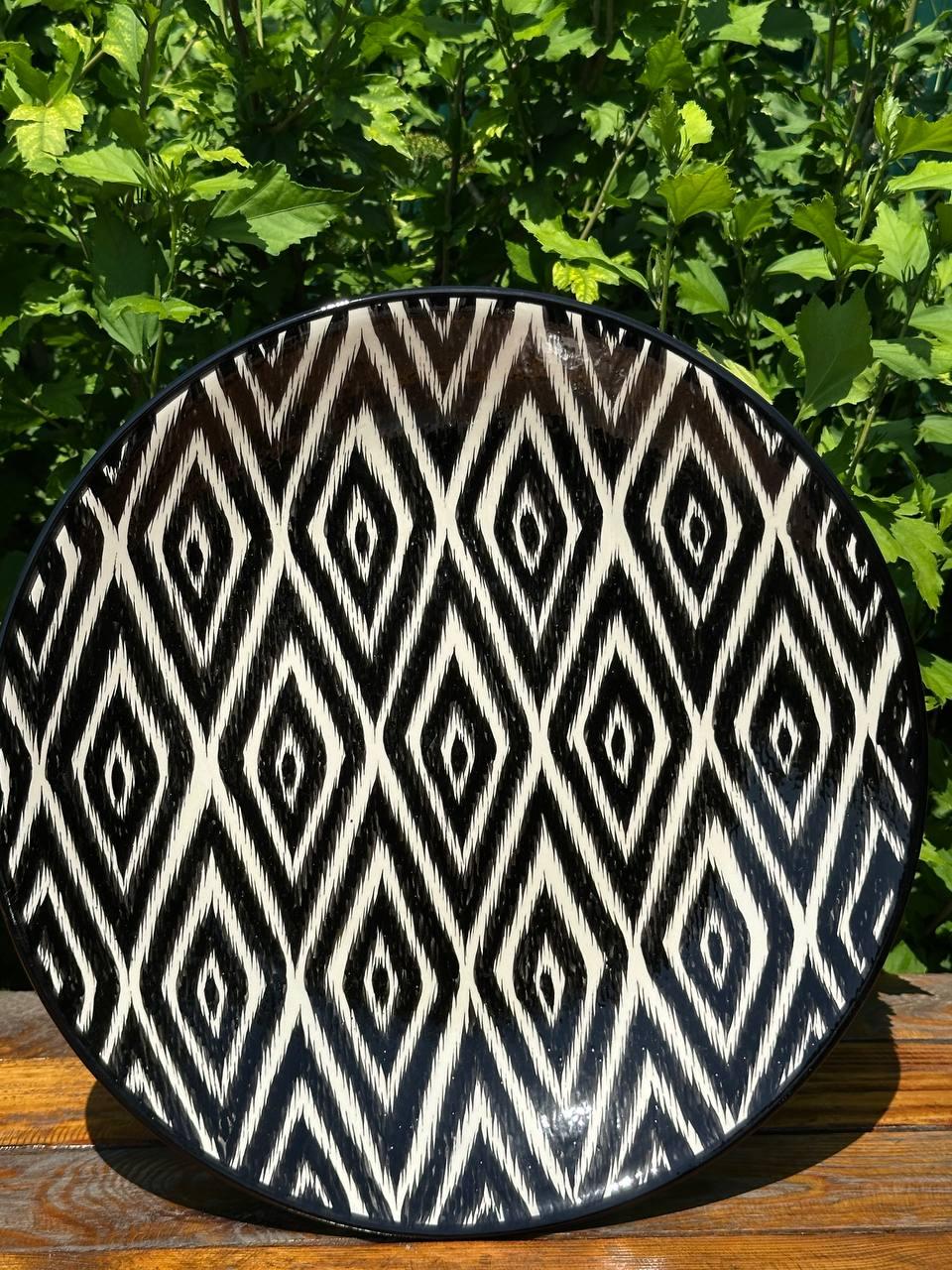 Ляган большая керамическая тарелка ручной работы Черный Атлас диаметр 38 см