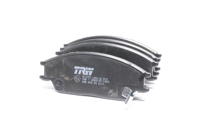 Тормозные колодки дисковые TRW Hyundai Accent передние (Engine Components GDB893)