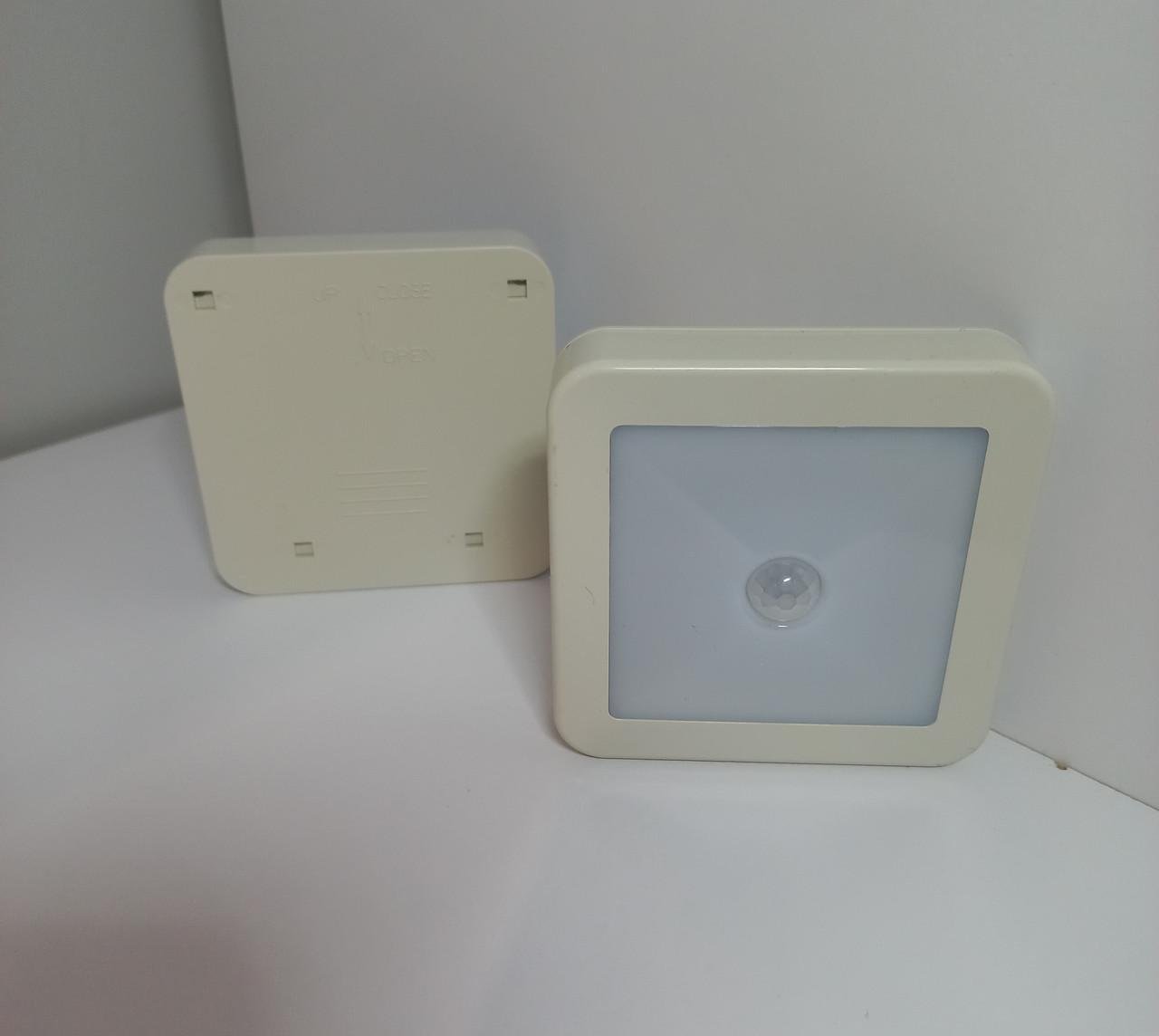 Лампа світлодіодна з датчиком руху на батарейках (2501018243) - фото 7 Лампа світлодіодна з датчиком руху на батарейках (2501018243) - фото 7