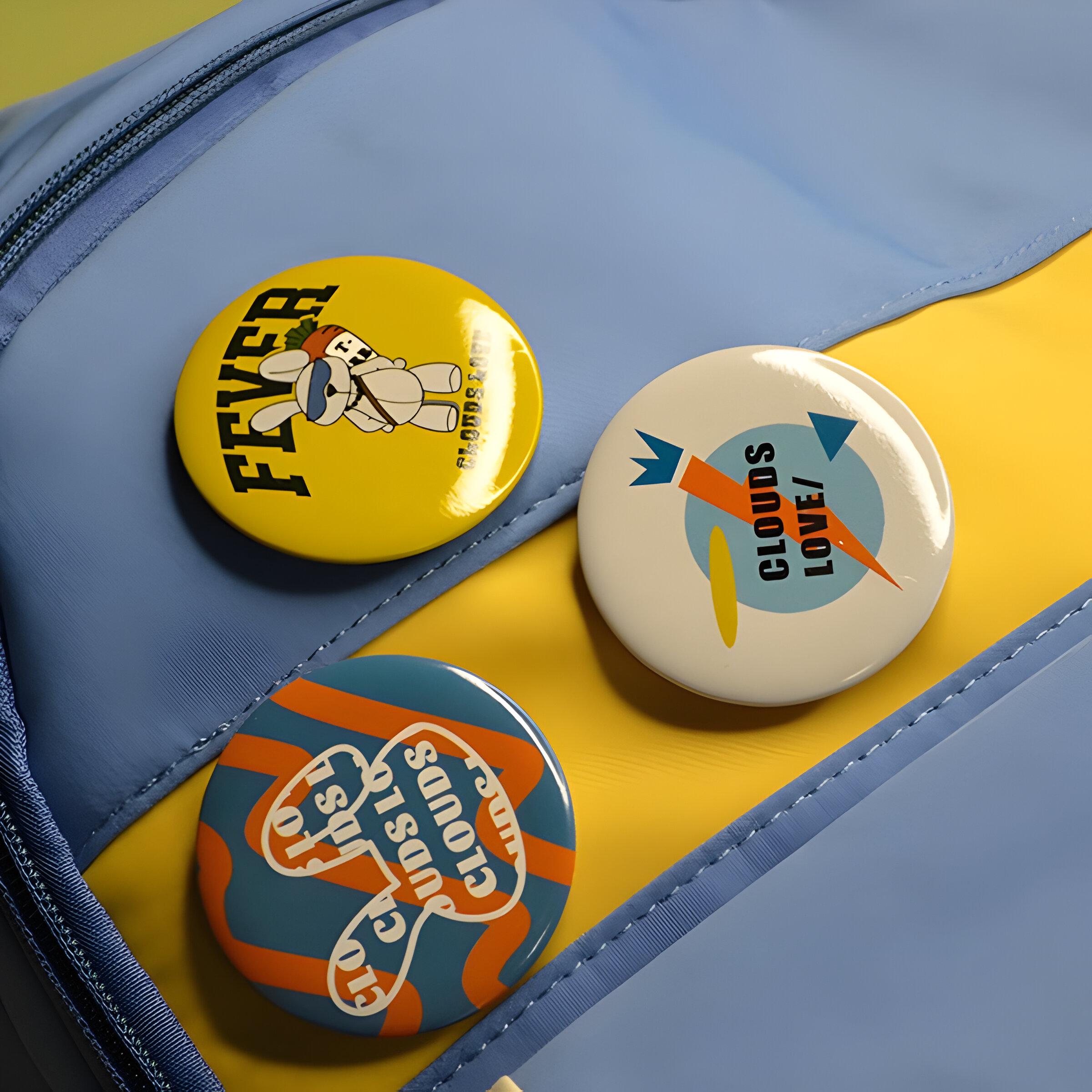 Шкільний рюкзак Love зі значками 30х43х17 см Блакитний (23-9) - фото 3