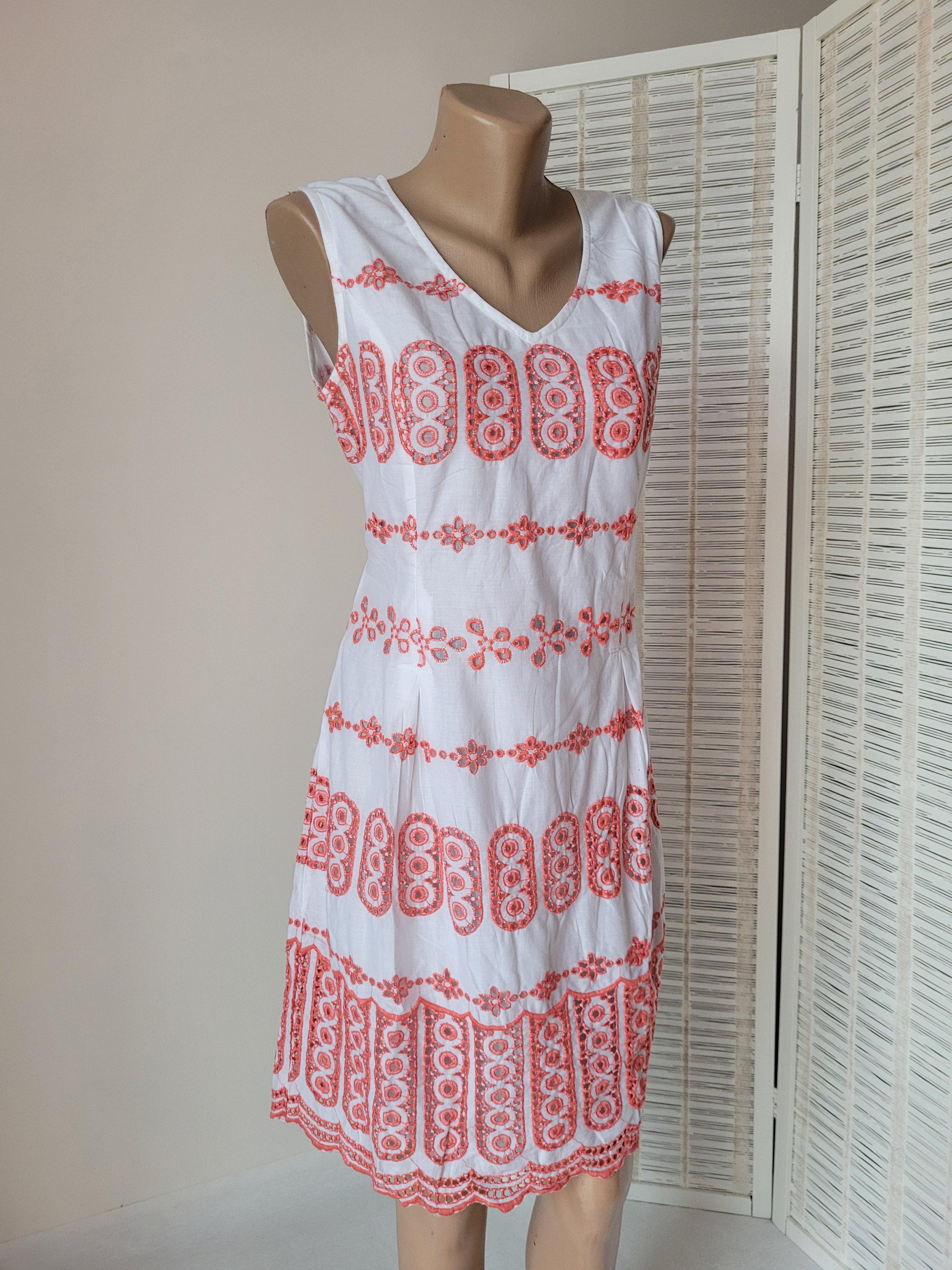Платье-сарафан женское летнее XL Белый с красно-розовой вышивкой (01115/04) - фото 4 Платье-сарафан женское летнее XL Белый с красно-розовой вышивкой (01115/04) - фото 4