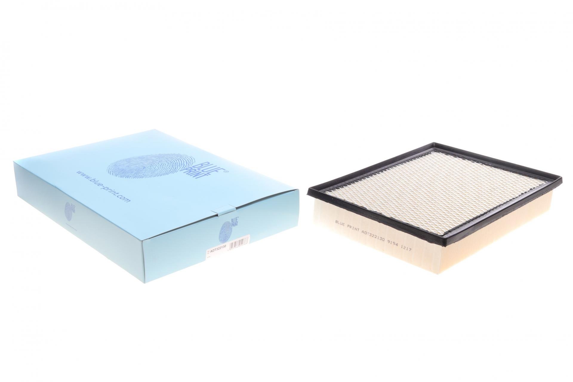 Фильтр воздушный BLUE PRINT для Toyota Hilux VIII 2,4D/2,8D 15- (ADT322130)