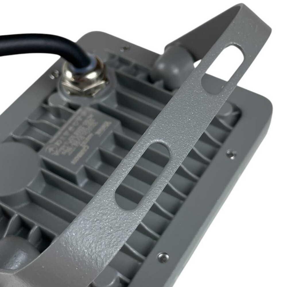 LED-прожектор Violux CARBON 10W 5000K 1000 Lm IP65 (400132) - фото 5 LED-прожектор Violux CARBON 10W 5000K 1000 Lm IP65 (400132) - фото 5