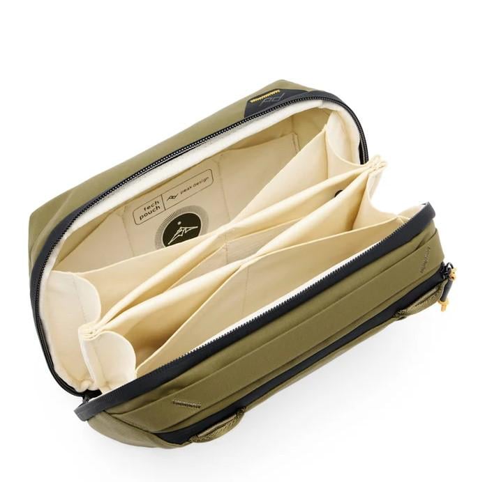 Сумка Peak Design Tech Pouch Kelp (BTP-KP-3) - фото 3 Сумка Peak Design Tech Pouch Kelp (BTP-KP-3) - фото 3