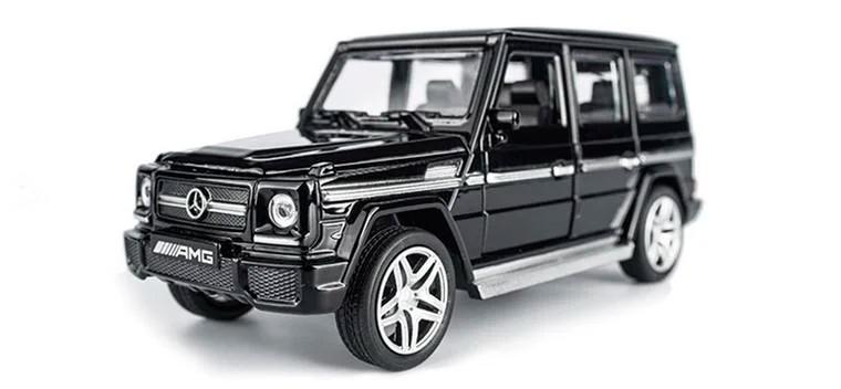 Игрушечная машинка Mercedes AMG G65 светящиеся фары 1:32 (VA-1087983452) Игрушечная машинка Mercedes AMG G65 светящиеся фары 1:32 (VA-1087983452)