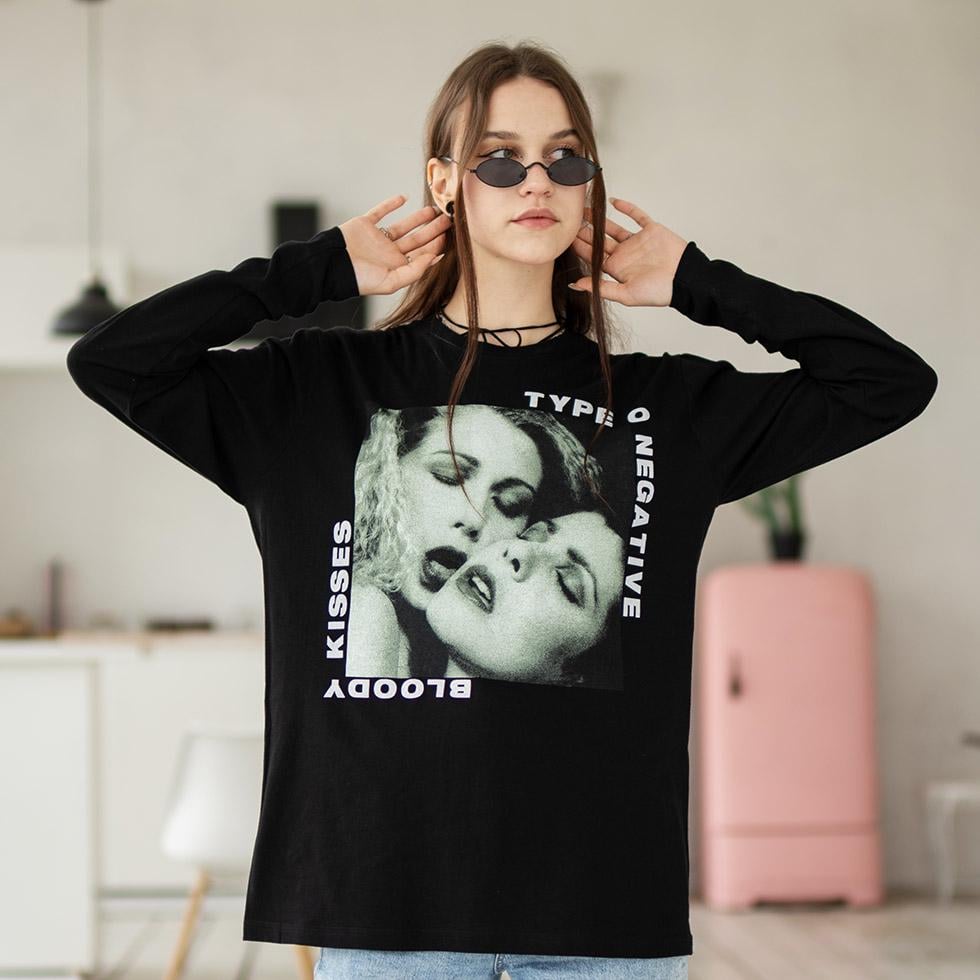 Лонгслів унісекс Type O Negative Bloody Kisses XL Чорний (00000002259)