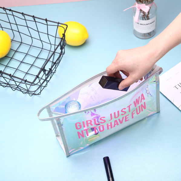 Косметичка жіноча Райдужна 8317 7х15х24 см (4416369) - фото 2