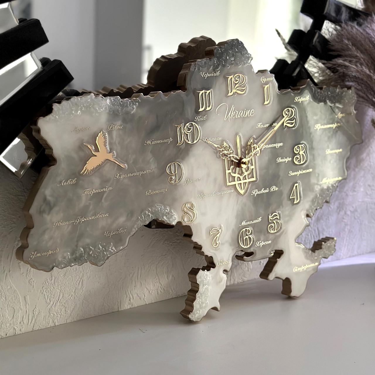 Годинник настінний з епоксидної смоли Карта України 100x67 см