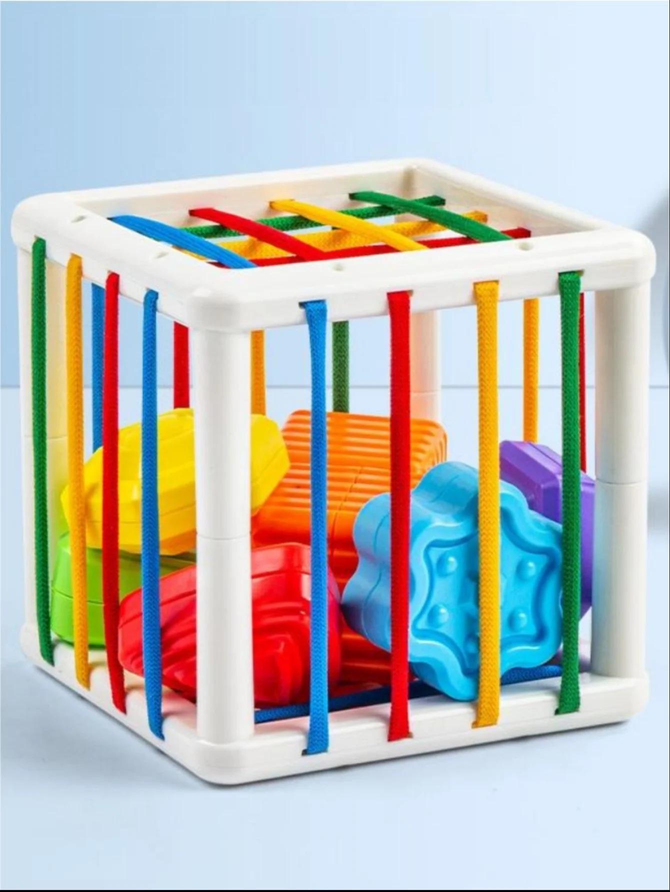 Игрушка для сенсорного развития Кубик-сортировщик с фигурками - фото 2 Игрушка для сенсорного развития Кубик-сортировщик с фигурками - фото 2