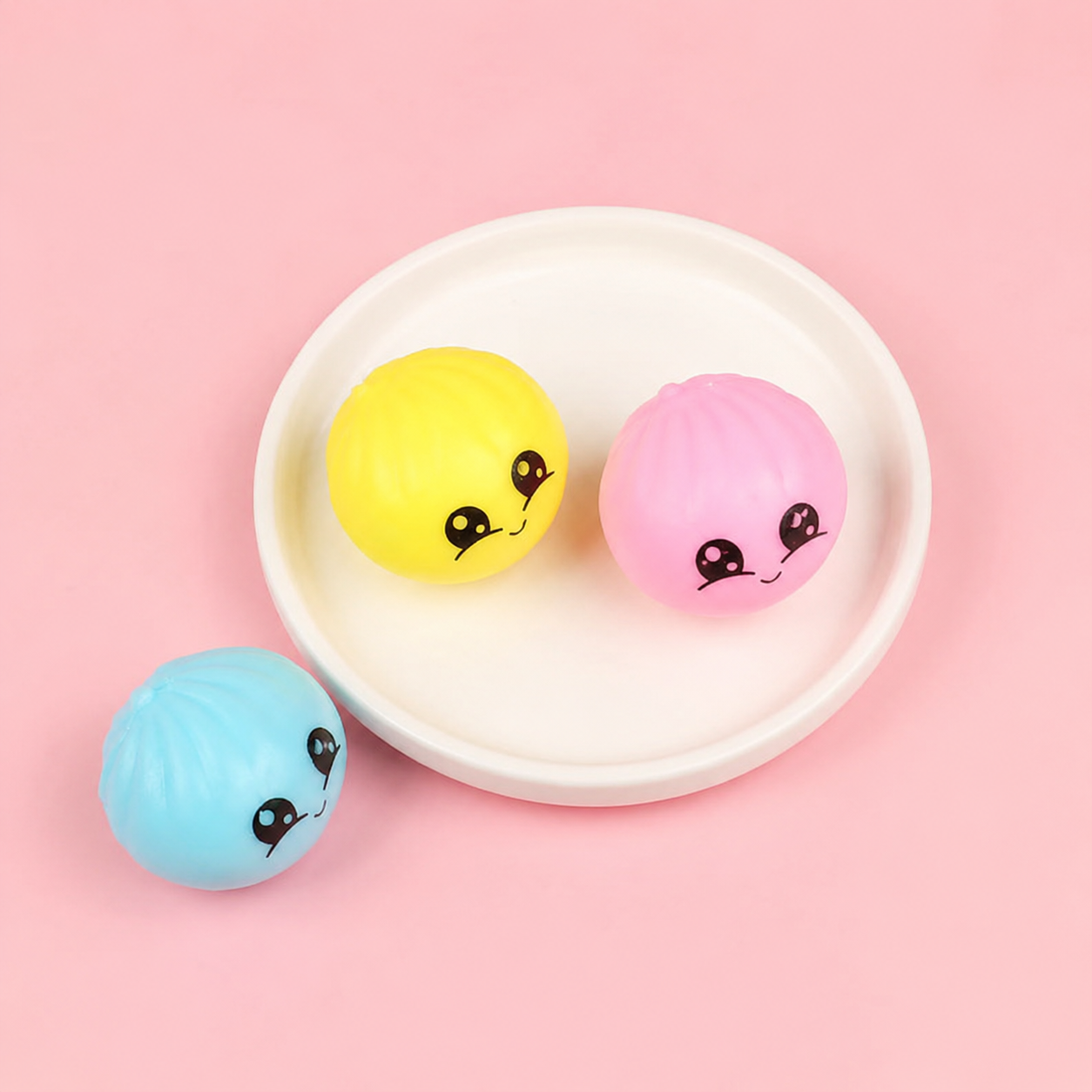 Іграшка антистрес Dumpling Пельмень міні сквіш 4 см випадковий колір (арт EPC15975M)
