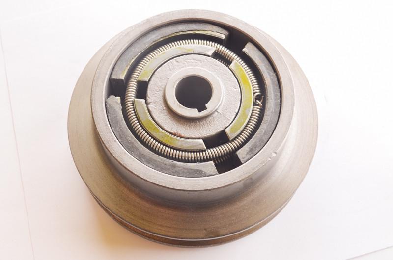 Муфта-шків зчеплення для віброплити під 1 ремінь профіль B 19х140 мм (4598)