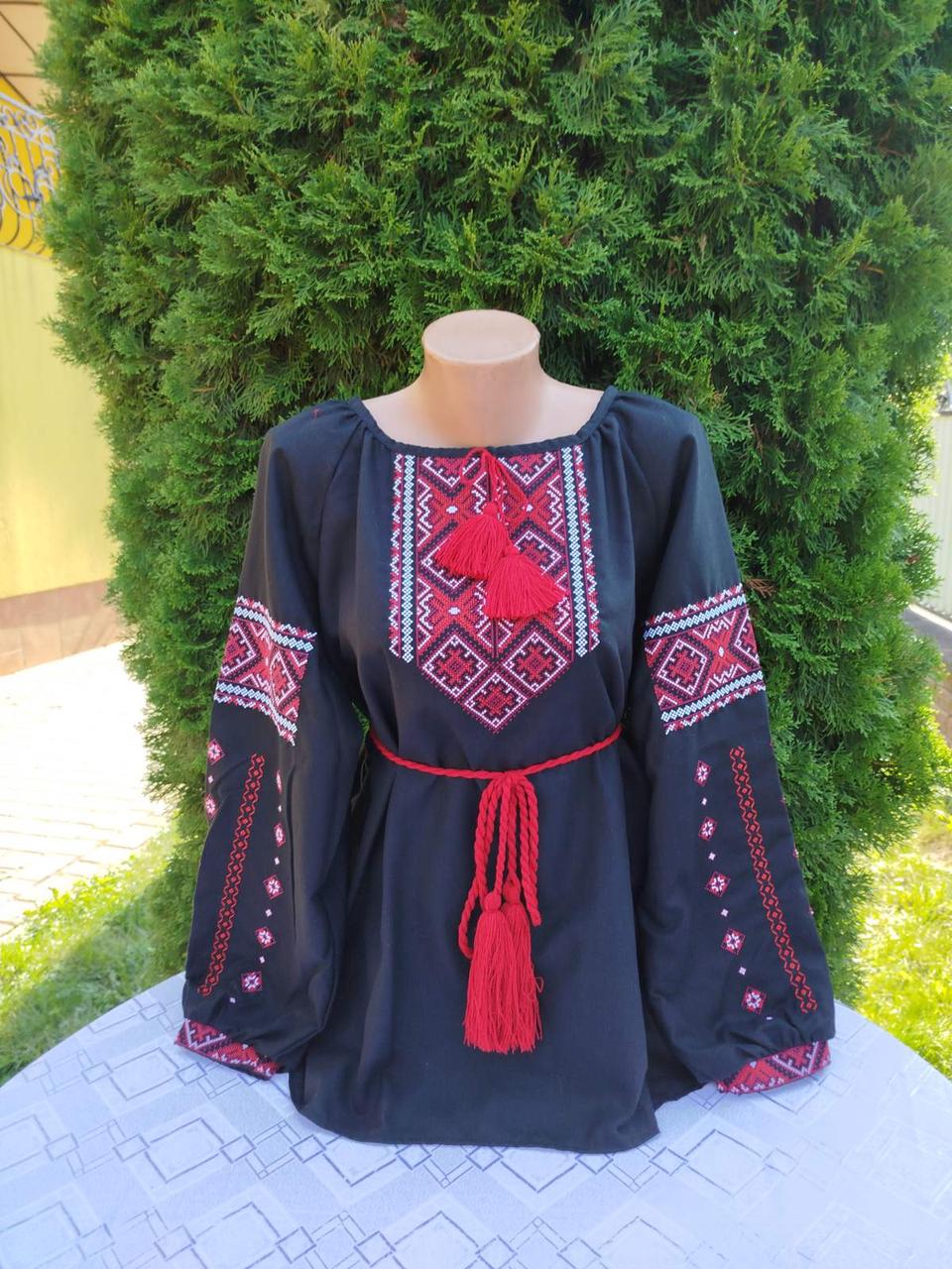 Вишиванка жіноча Орнамент 42 Чорний/Червоний (891704503)