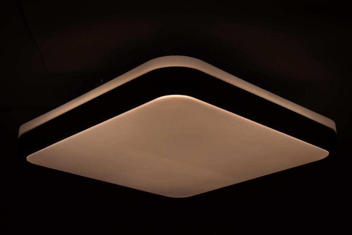 Светильник потолочный Vestum GLOW матовый 60W 3000К-6500К с ДУ 391х391х65 мм Орех - фото 5