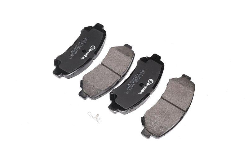 Тормозные колодки дисковые передние Nissan Qashqai BREMBO P79028 (P 79 028 BREMBO)