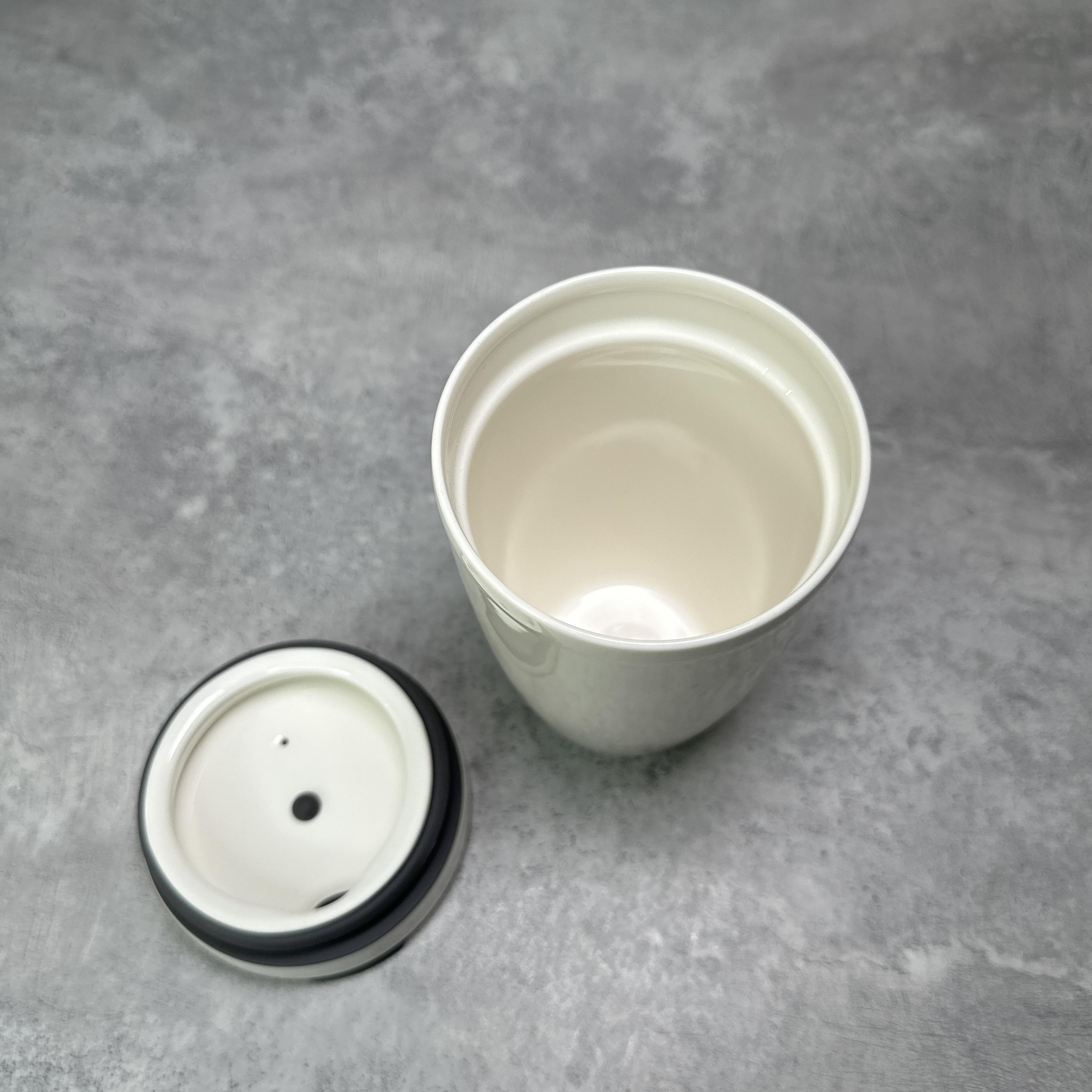 Чашка Villeroy & Boch To Go 350 мл Белый (1048659681) - фото 3 Чашка Villeroy & Boch To Go 350 мл Белый (1048659681) - фото 3