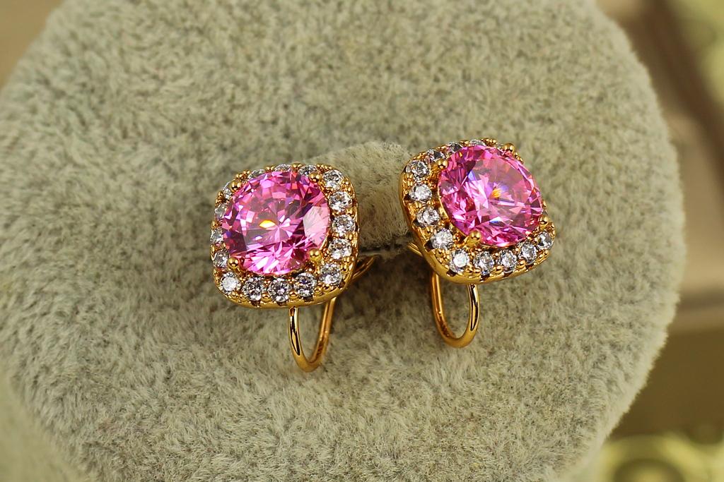 Серьги клипсы Xuping Jewelry Принцесса с розовым камнем 11 мм