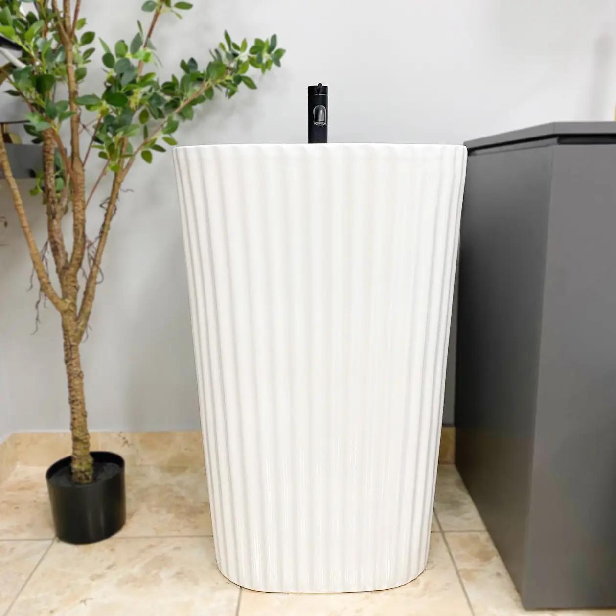 Умывальник напольный VBI Tarsia прямоугольный 460x540 мм Белый (RM-VBI-019008) - фото 3 Умывальник напольный VBI Tarsia прямоугольный 460x540 мм Белый (RM-VBI-019008) - фото 3