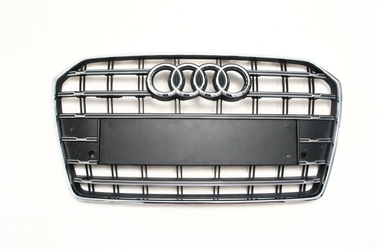 Решетка радиатора Audi A6 14-18 (181223990)