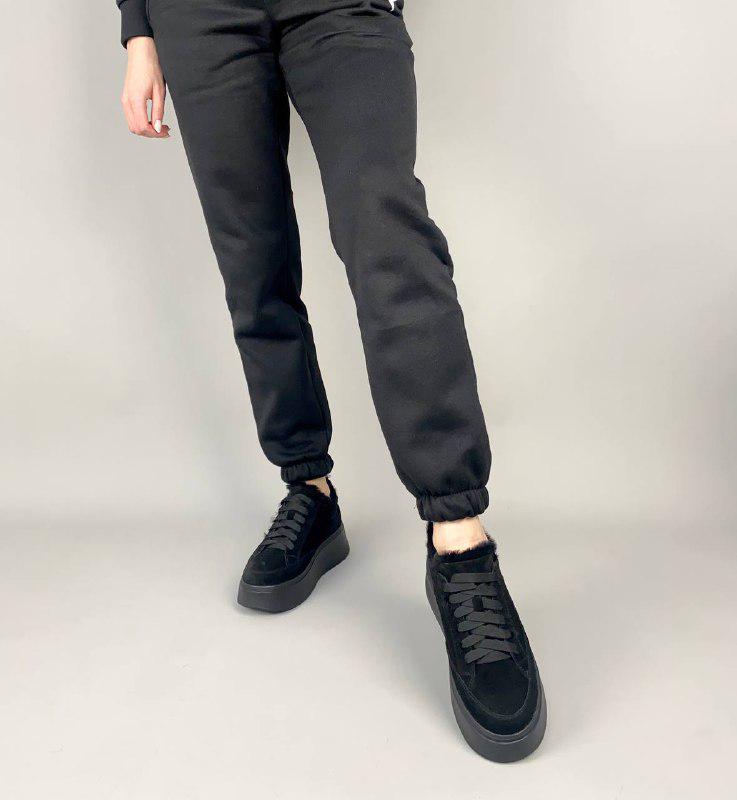 Кеды женские замшевые на черной подошве на цигейке р. 41 Черный (7500-2з/41) - фото 3 Кеды женские замшевые на черной подошве на цигейке р. 41 Черный (7500-2з/41) - фото 3