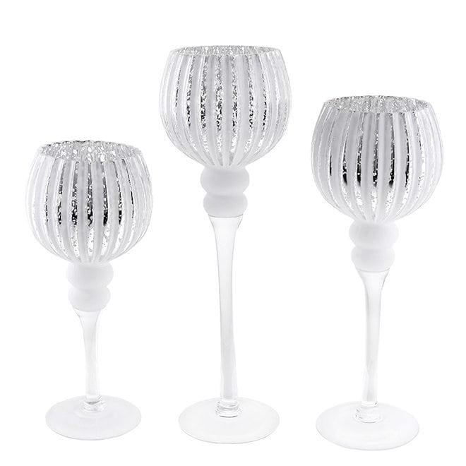 Набор стеклянных подсвечников Flora 32756 3 шт. Белый с серебряным (DR015183) - фото 1 Набор стеклянных подсвечников Flora 32756 3 шт. Белый с серебряным (DR015183) - фото 1