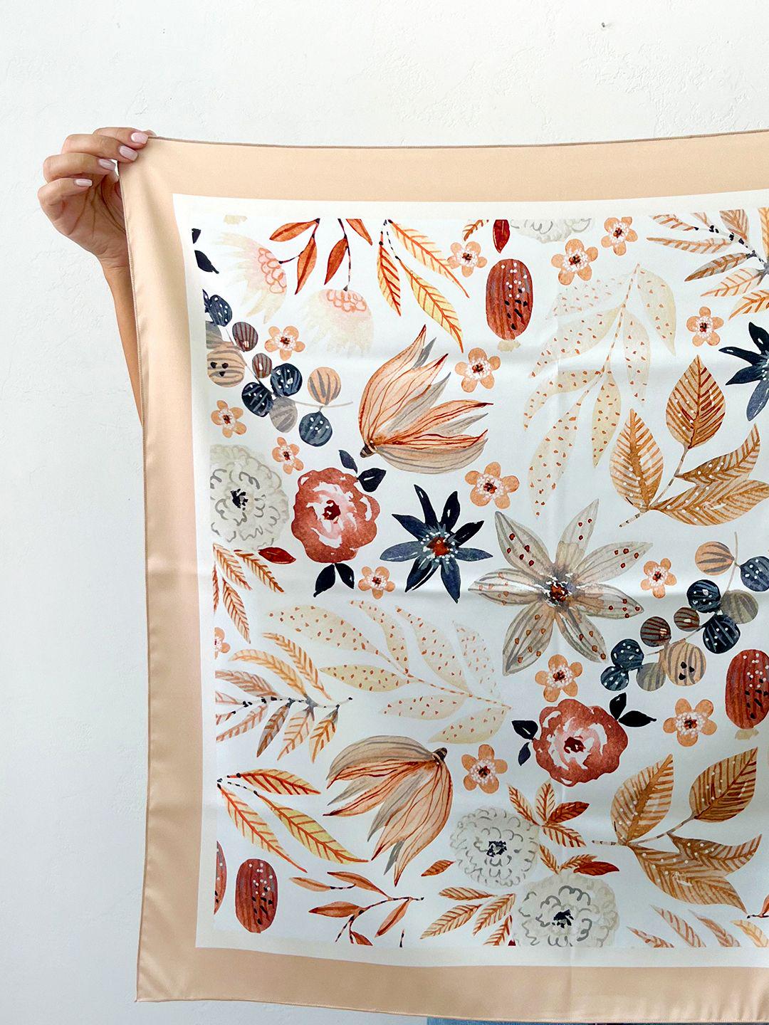 Платок шелковый 68х68 см Осень (HUST_25M045)