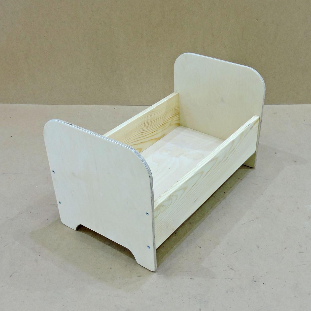 Кровать для кукол из дерева Мариан Бланже (КРТ-001601) - фото 4 Кровать для кукол из дерева Мариан Бланже (КРТ-001601) - фото 4