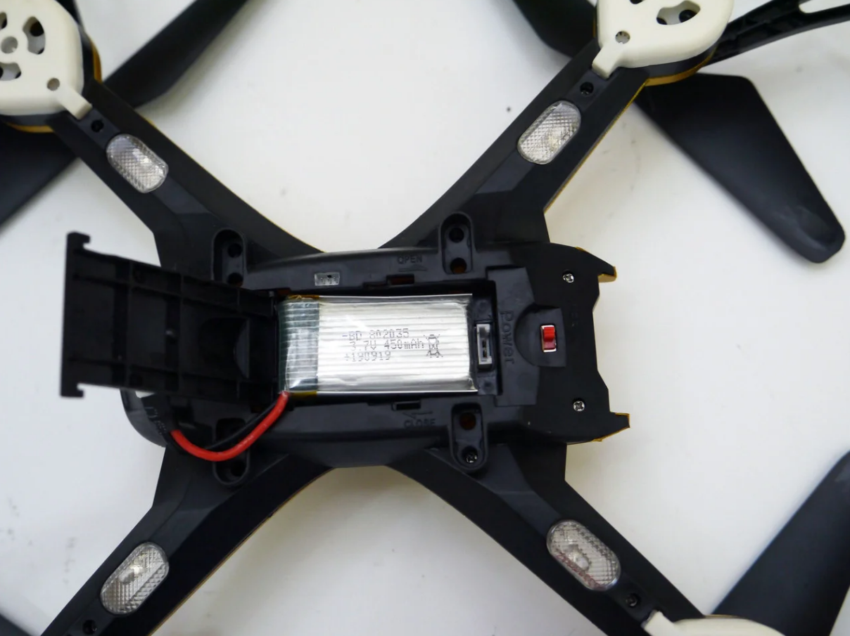 Квадрокоптер Sky Phantom CH090 c WiFi камерой - фото 5 Квадрокоптер Sky Phantom CH090 c WiFi камерой - фото 5