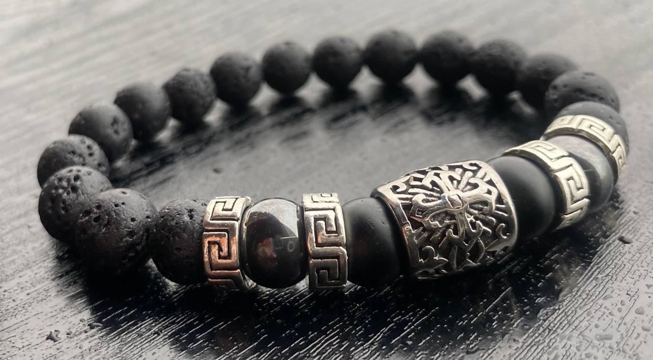 Браслет LITAURS из натурального камня лавовый камень/гематит/оникс и металлическими вставками L 18-21 см (241201-1) - фото 4 Браслет LITAURS из натурального камня лавовый камень/гематит/оникс и металлическими вставками L 18-21 см (241201-1) - фото 4